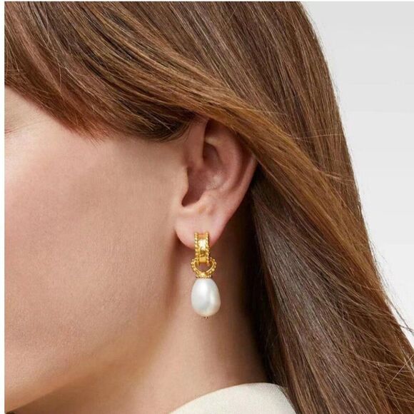 Brand New. $165 Julie Vos pearl 2 in 1 earrings. - Picture 4 of 7